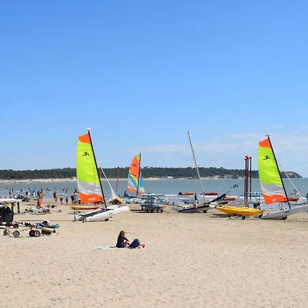 Lovely In With Wifi شقة