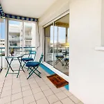 1 Bedroom Stunning Apartment In Royan
