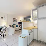 1 Bedroom Stunning Apartment In Royan *