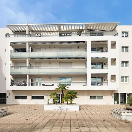 1 Bedroom Stunning In *