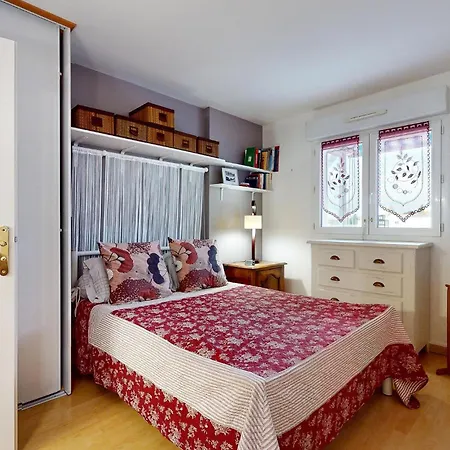 Apartament 1 Bedroom Stunning In Royan